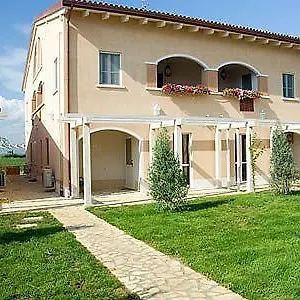 Guadalupe Tuscany Country house Braccagni