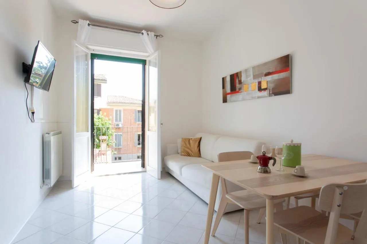 15 - Tourist House Bologna Primaticcio - Self Check-In Apartment 0*,  Italy